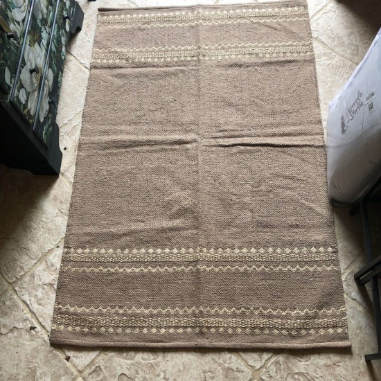 Kludetæppe 80x120 cm brun med beige mønster