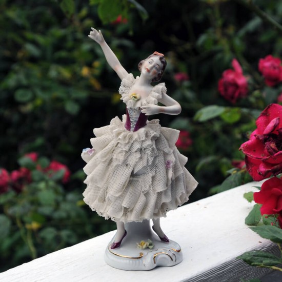 Antik Ballerina i porcelæn