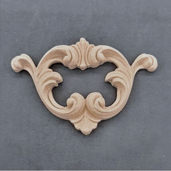 Center ornament B9cm H6cm Bøjelig træudskæring fra Woodwill