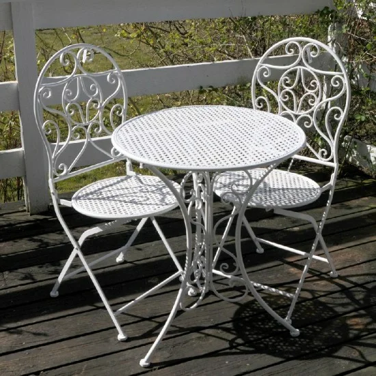 Cafesæt i metal - med 2 i hvid jern Cafebord: Ø Stole: 40*40*92 cm