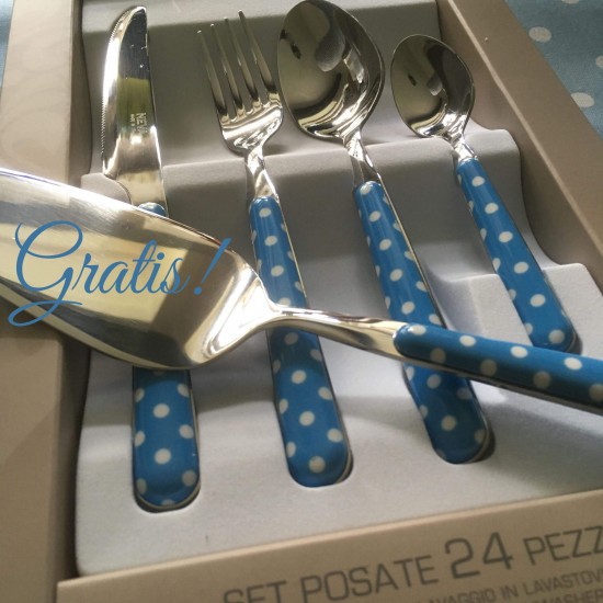 Gratis Palet & 24 dele Bestik til 6 Personer Light Blue Polka Dots